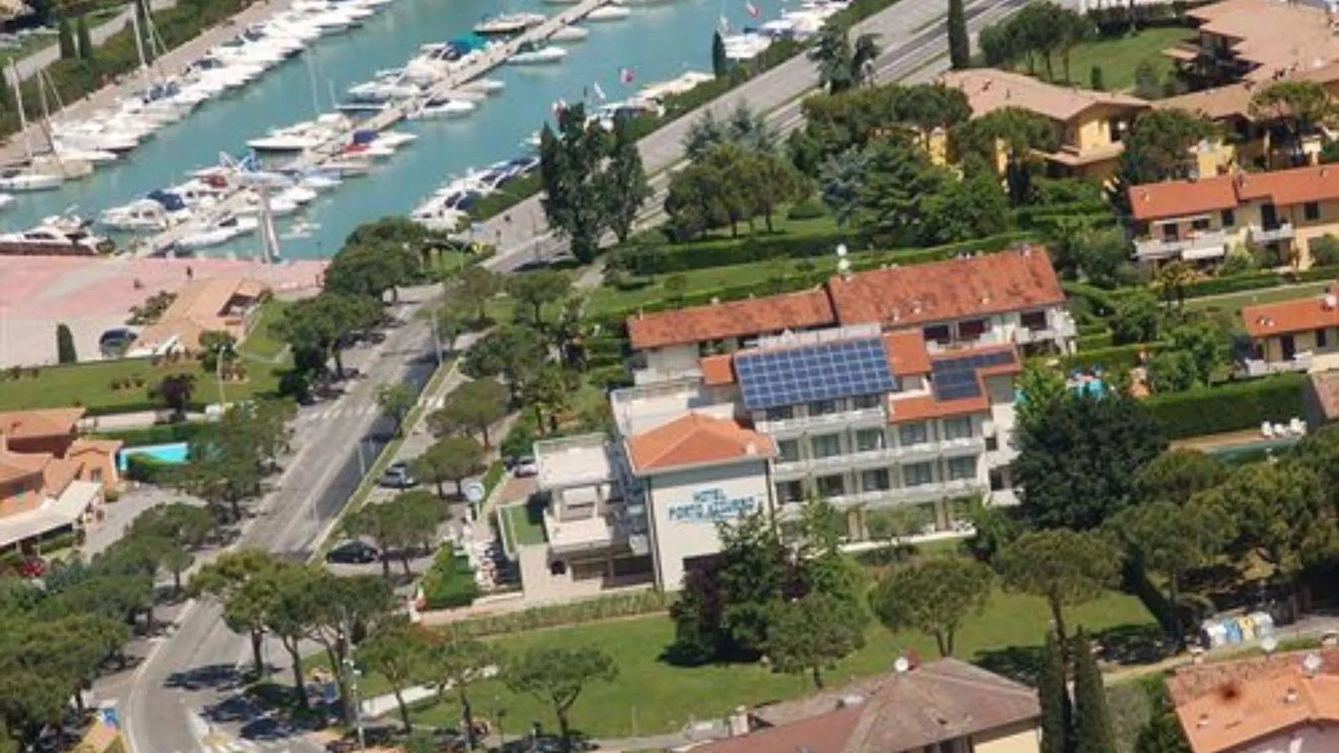 ***  Hotel Porto Azzurro Sirmione Italy