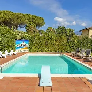 casa-vacanza-villa-romano.sicilyhotelsitaly.net/