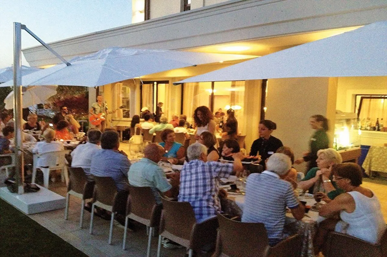 Hotel Porto Azzurro Sirmione Italy